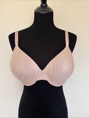 EUC Natori full coverage bra 42B